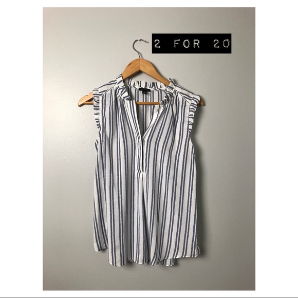 Ann Taylor Tops - Ann Taylor flutter sleeve blouse size xs